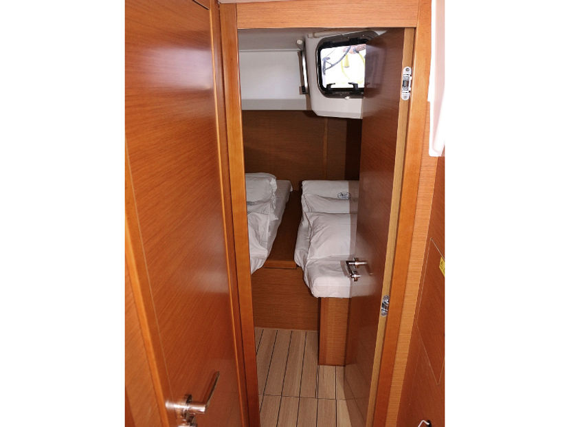 Jeanneau 54 MYSTIC DREAMS