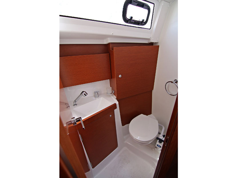 Beneteau 38 AURA