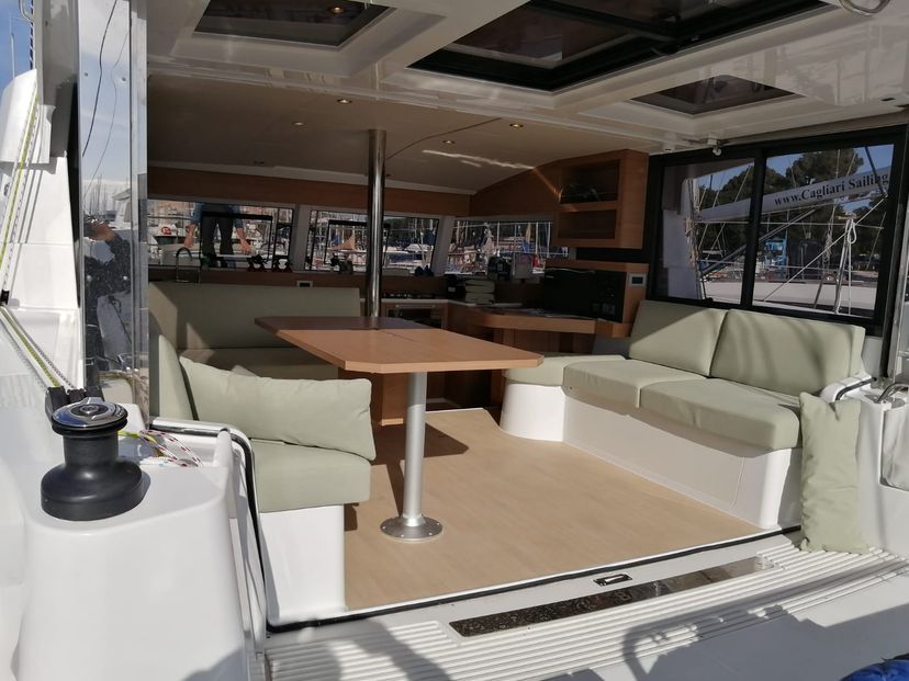 Bali Catamarans CATSMART Violante