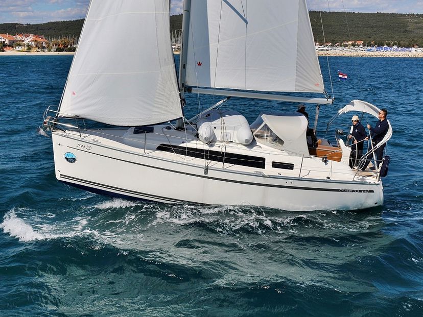Bavaria Yachtbau CRUISER 33 MIRELLA