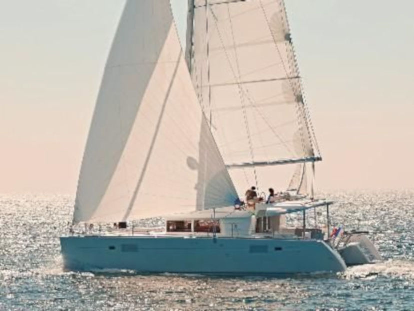 Lagoon 45 Violetta