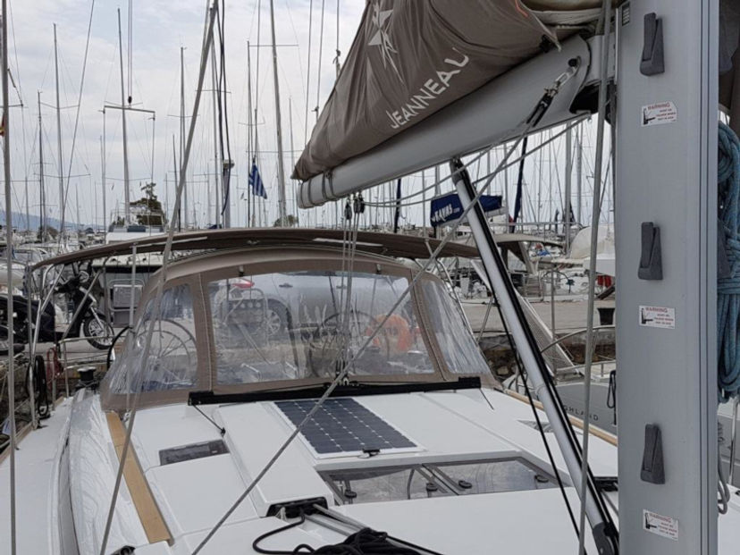 Jeanneau 51 AURORA