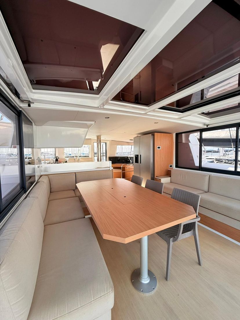 Bali Catamarans 4.4 Seven