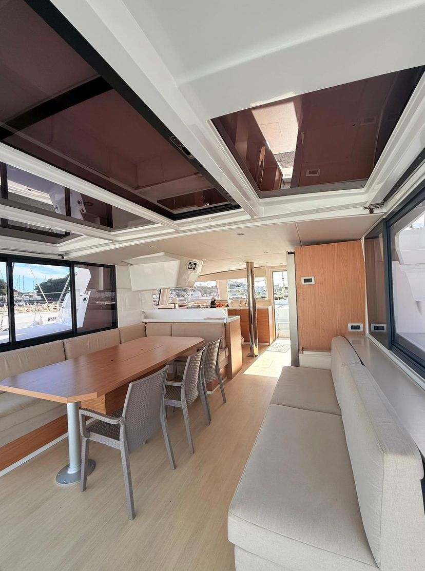 Bali Catamarans 4.4 Seven