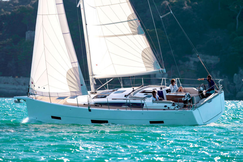 Dufour Yachts 390 GRAND LARGE Bambina
