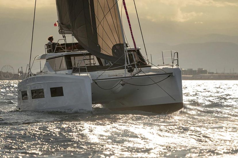 Aventura Catamarans Pronto Sail