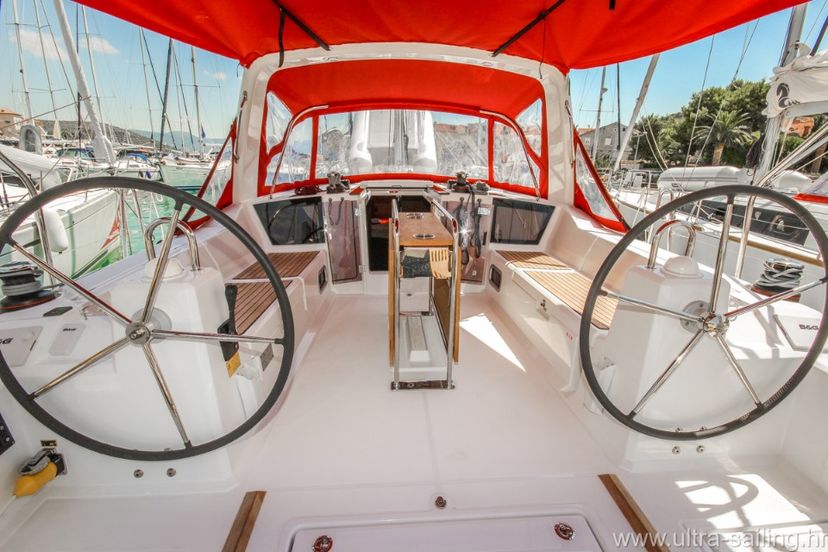 Beneteau OCEANIS 41.1 PORTERUSA