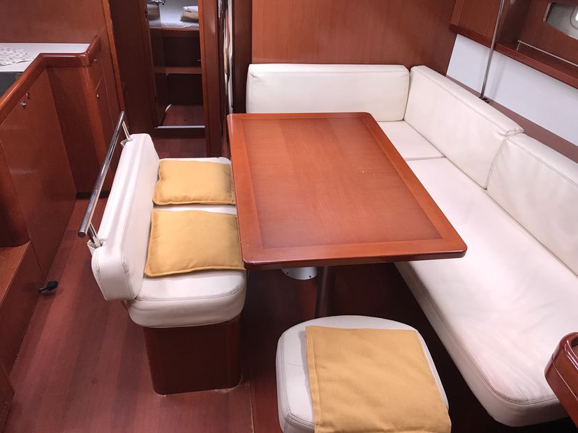 Beneteau OCEANIS 43 Libra