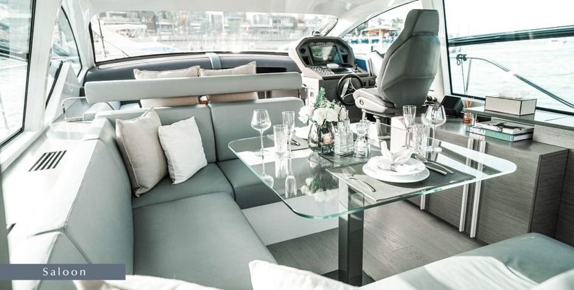 Pershing 5x Grey