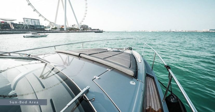 Pershing 5x Grey