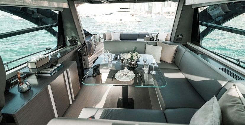 Pershing 5x Grey