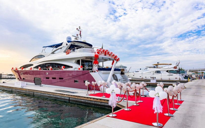 Red 120 ft