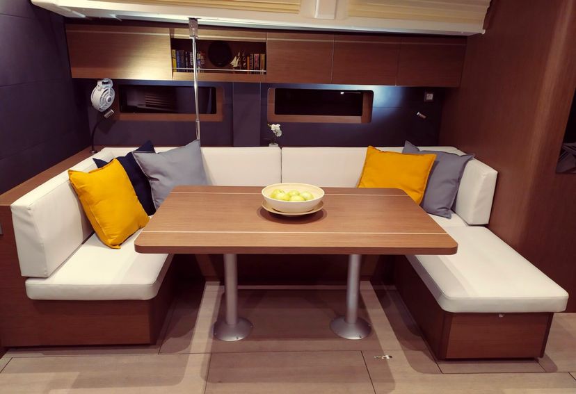 Beneteau OCEANIS 51.1 Infinity