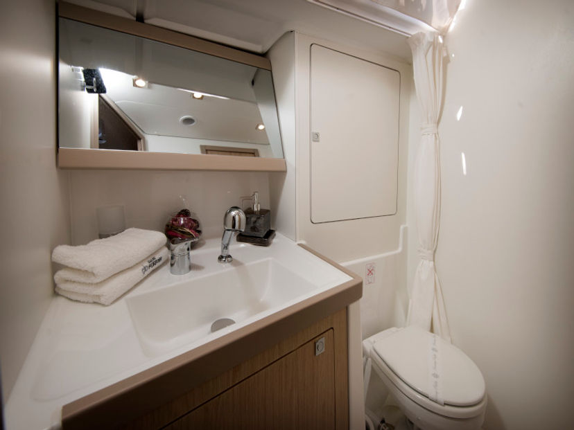 Beneteau OCEANIS 48 TRIM