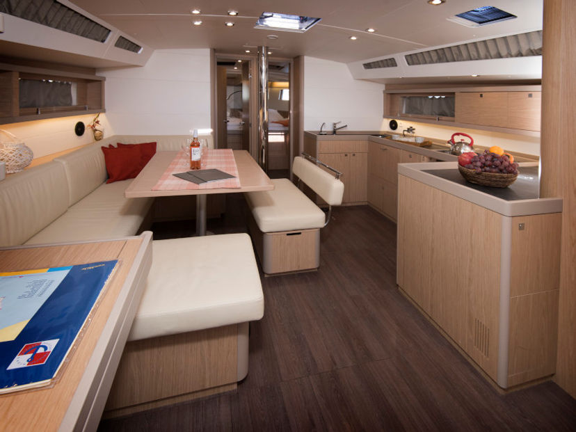 Beneteau OCEANIS 48 TRIM