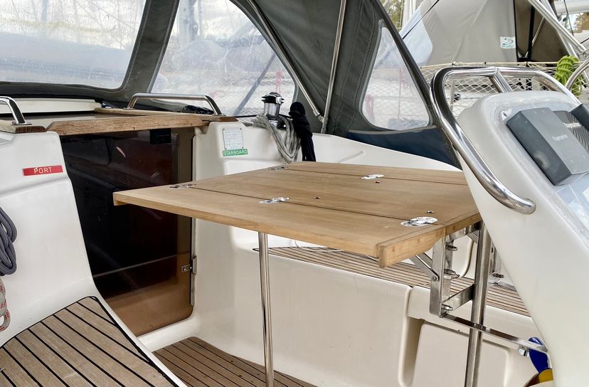 Bavaria Yachtbau 32 CRUISER S/Y Athina