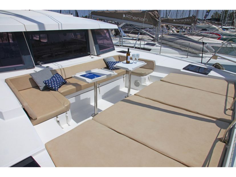 Bali Catamarans 4.1 HEPHAESTUS