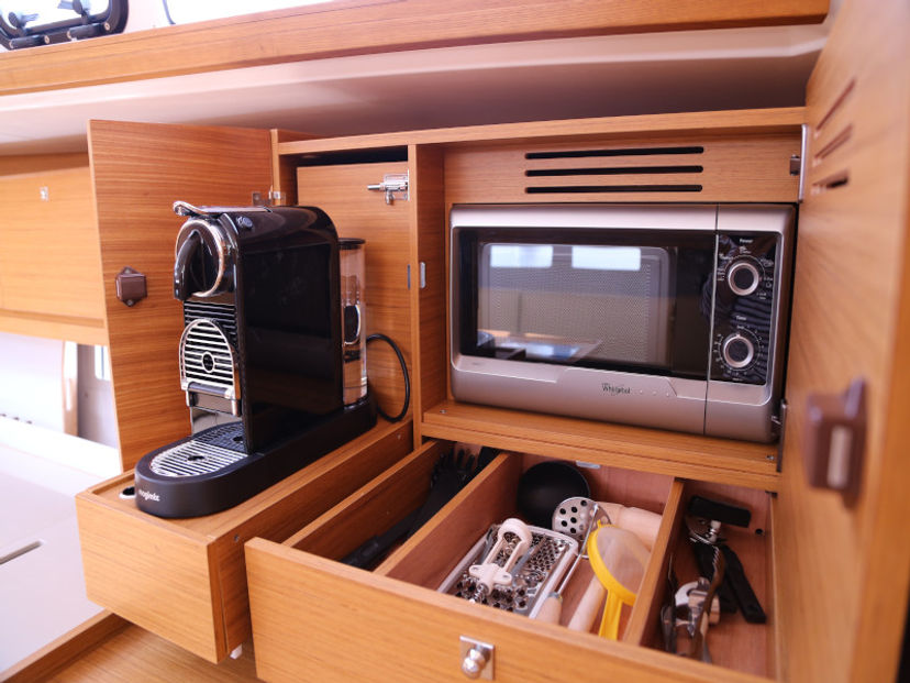 Dufour Yachts GRAND Sea  Hawk 