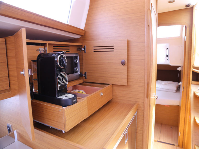 Dufour Yachts GRAND Sea  Hawk 