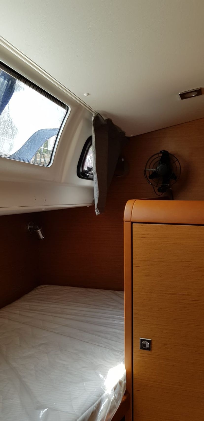 Jeanneau 51 Pata