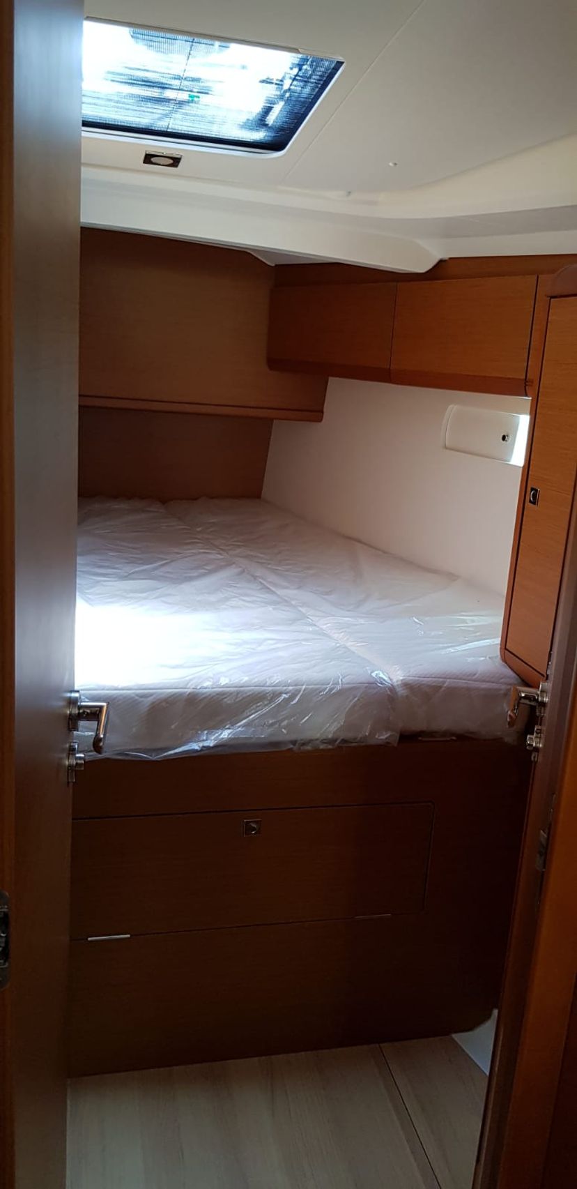 Jeanneau 51 Pata