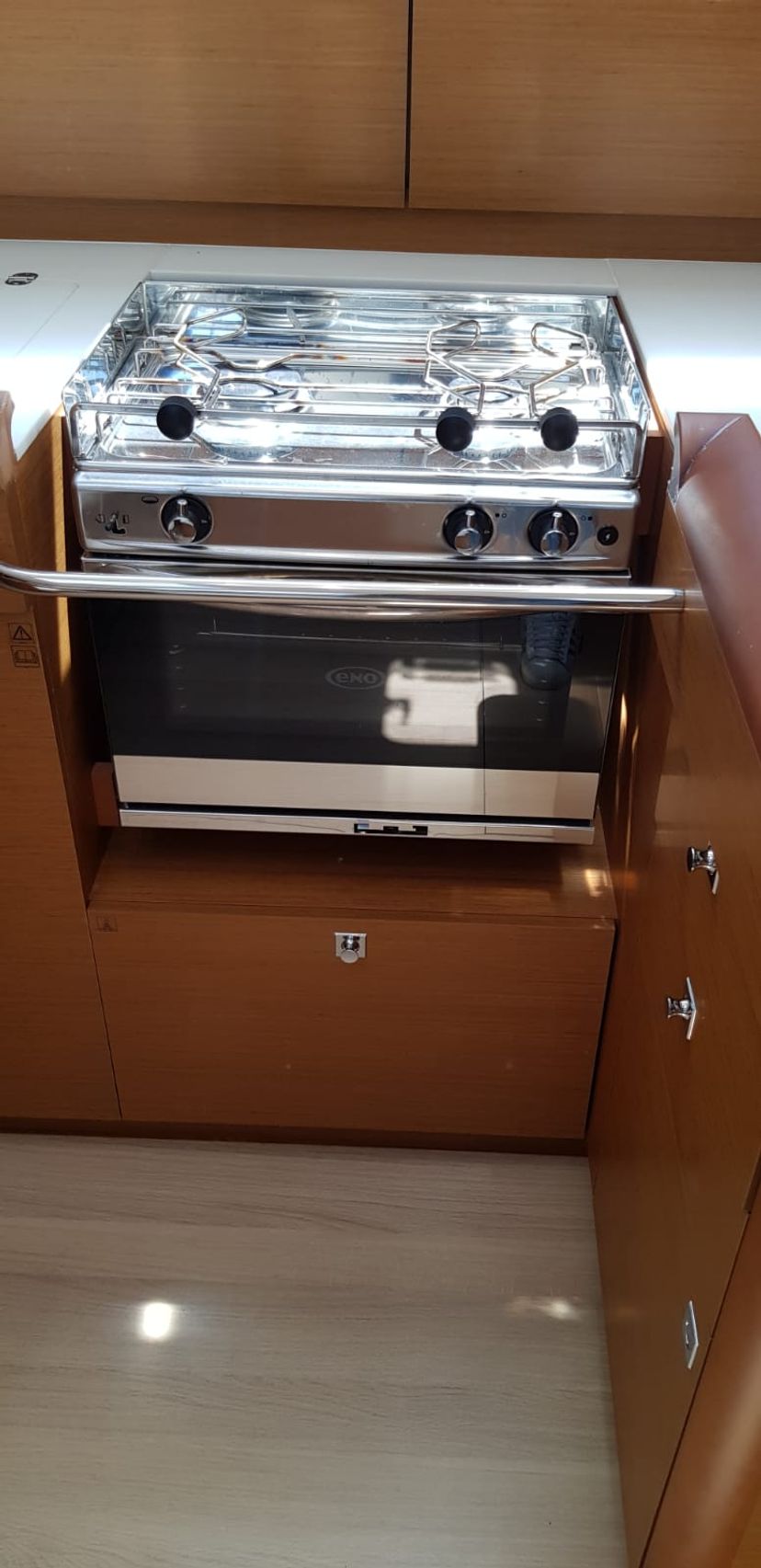 Jeanneau 51 Pata
