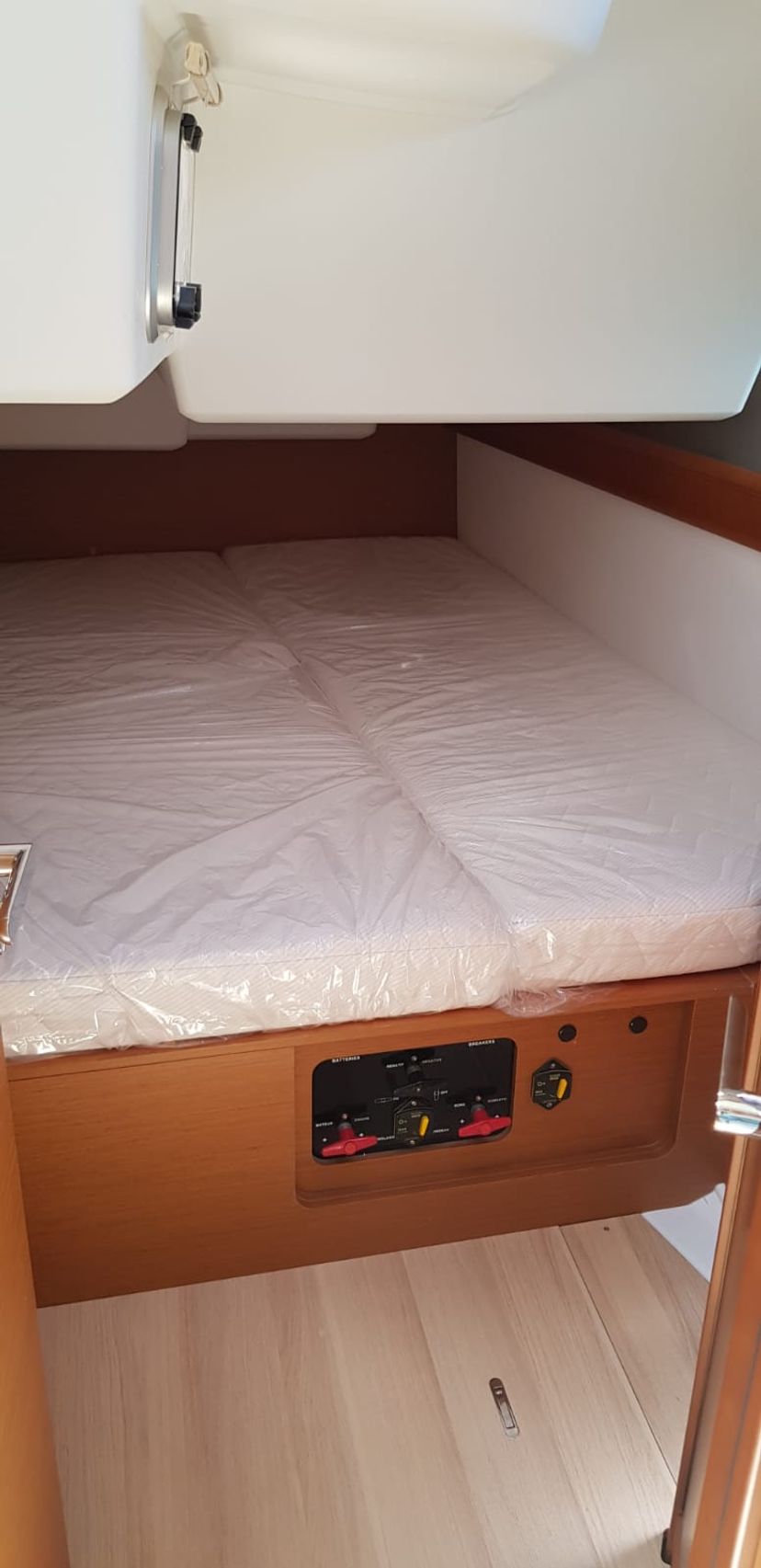 Jeanneau 51 Pata