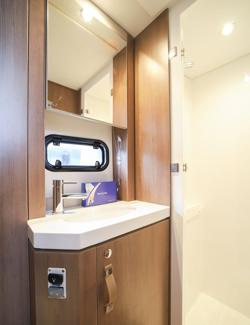 Bali Catamarans 4.6 Avocado - Premium Line