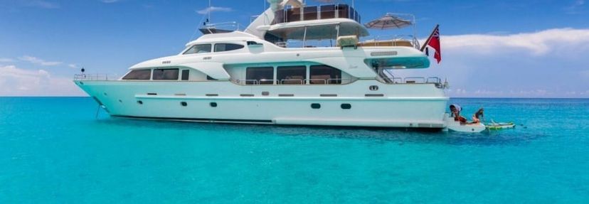Benetti 110