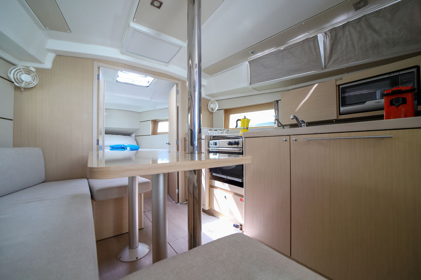 Beneteau OCEANIS 35.1 Il Moro di Lamezia - Standard line