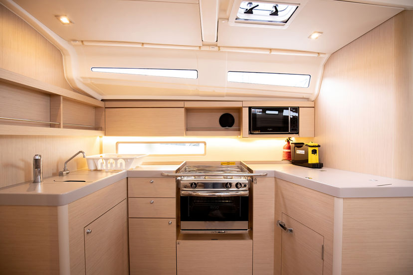 Beneteau 40 Cupido - Comfort line