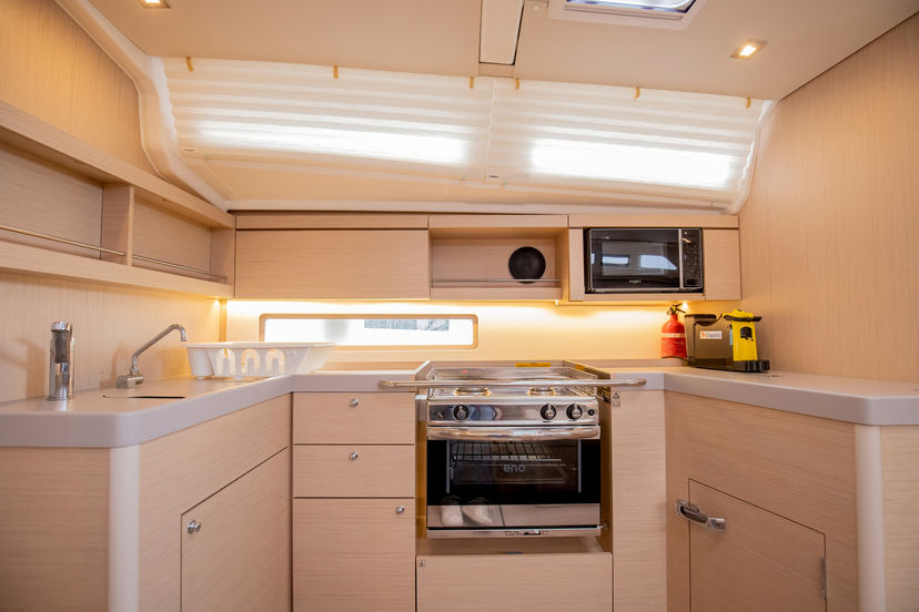 Beneteau 40 Cupido - Comfort line
