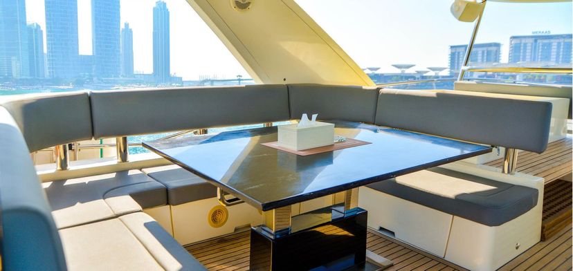 Galeon 780