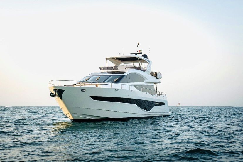 Galeon 780