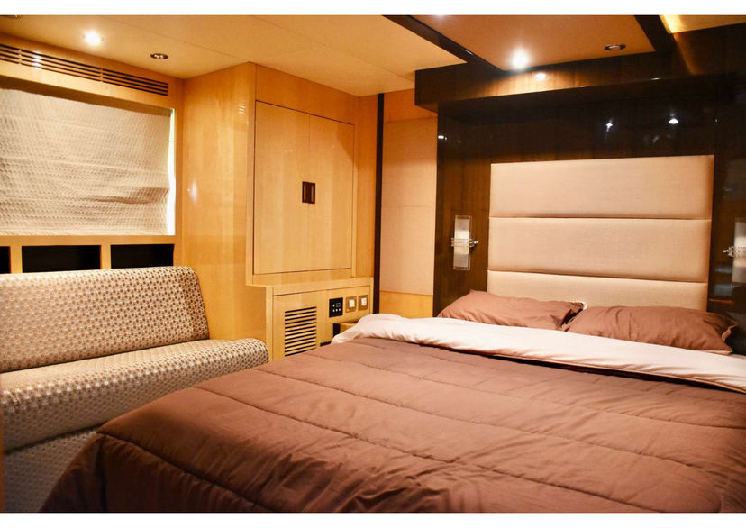 Majesty 56