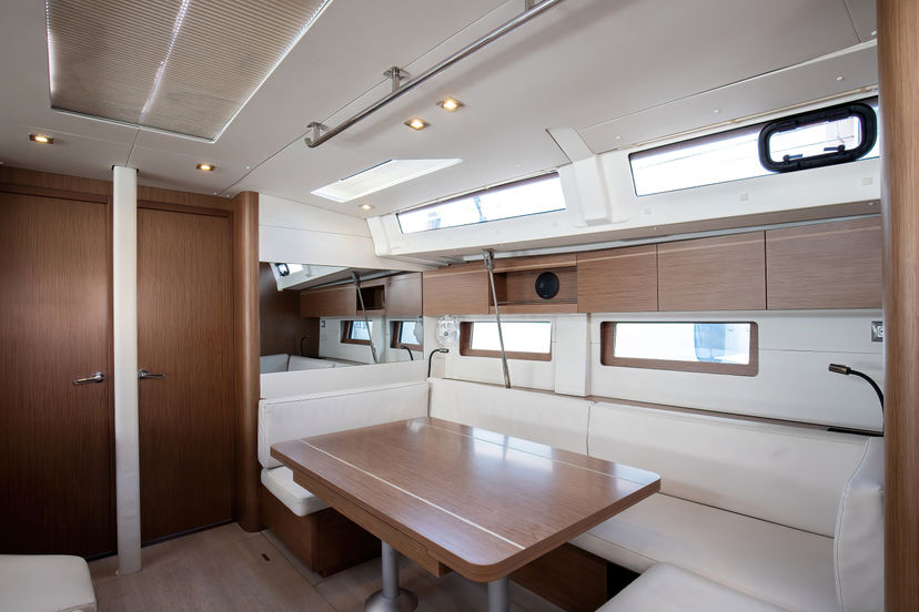 Beneteau OCEANIS 51.1 Hybris - Comfort line