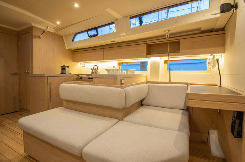 Beneteau OCEANIS 51.1 Olimpia - Comfort line