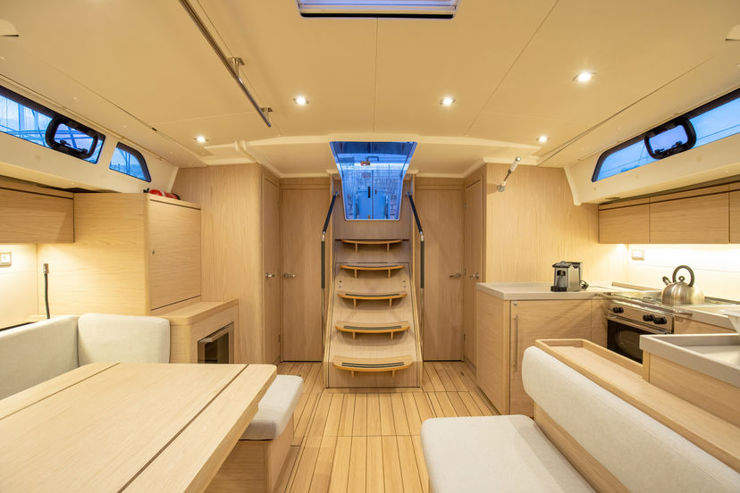 Beneteau OCEANIS 51.1 Olimpia - Comfort line