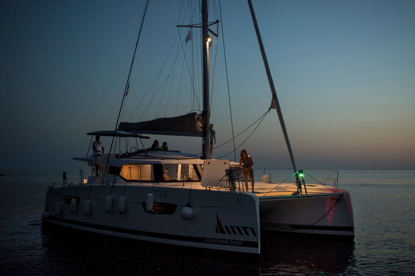 Fountaine Pajot 42 Astrea 