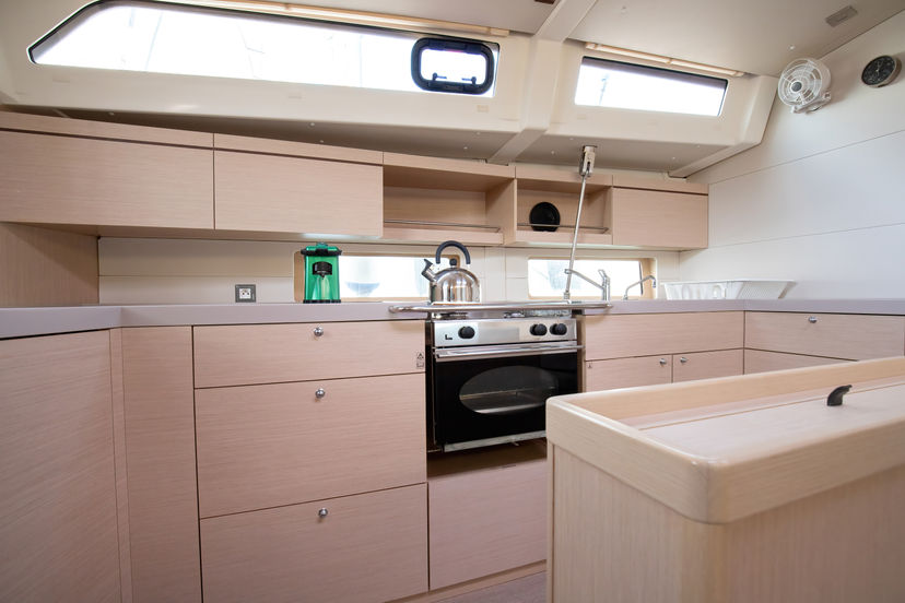 Beneteau OCEANIS 46.1 Tyche - Standard line