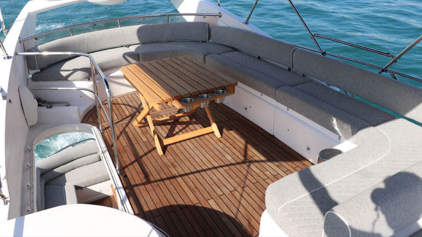 56ft Sunseeker