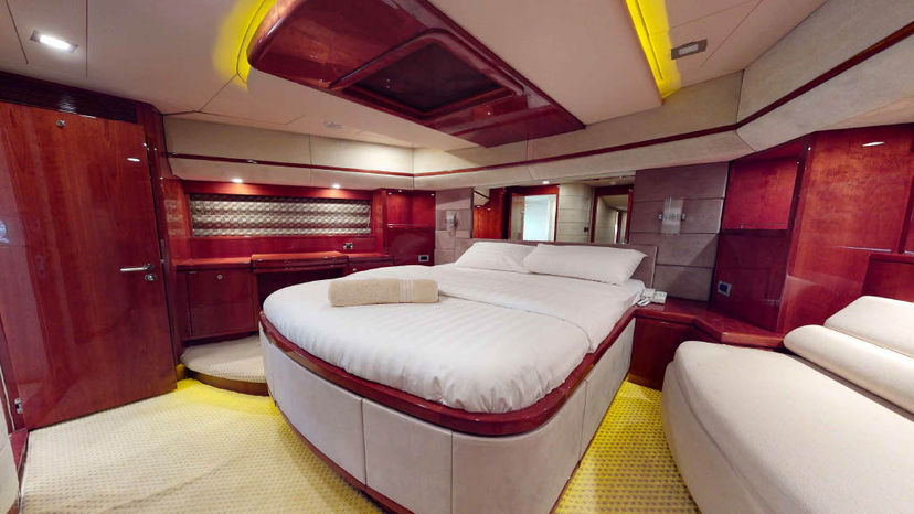 88 Feet Majesty