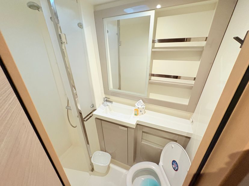 Fountaine Pajot 45 Ogibni