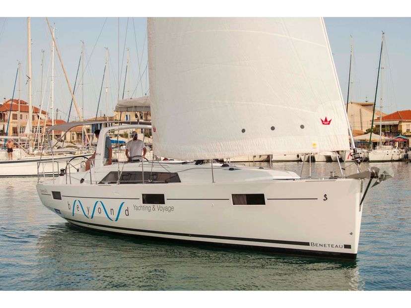 Beneteau OCEANIS 41.1 King Crimson 