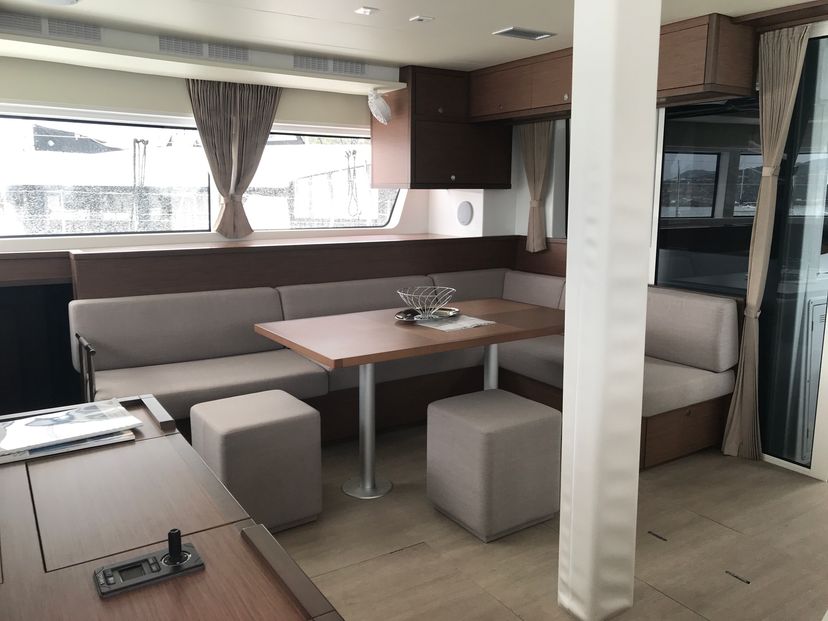 Lagoon 52 Dugongo II - PREMIUM LINE