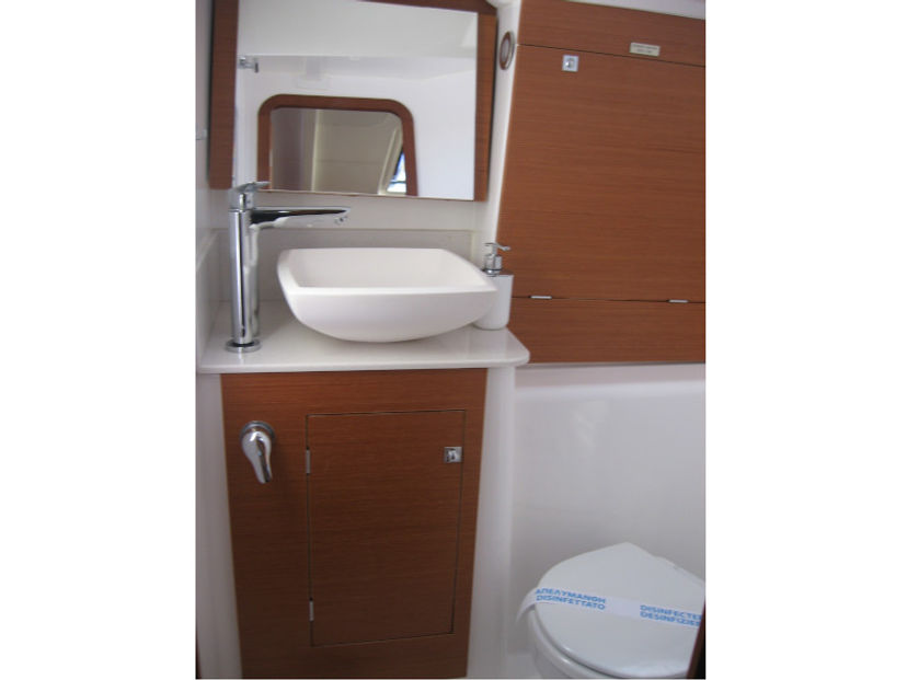 Dufour Yachts GRAND Delta