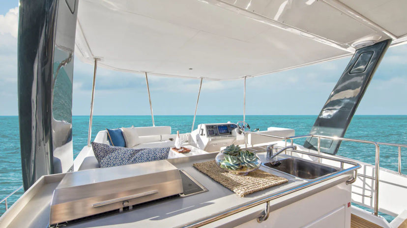 Leopard Catamarans 43 PC MARINA