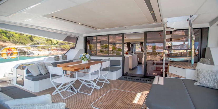 Fountaine Pajot ALEGRIA 67 VITAMIN SEA