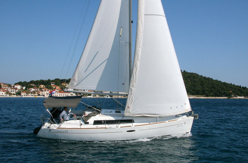 Beneteau OCEANIS 34 LL Skyhawk