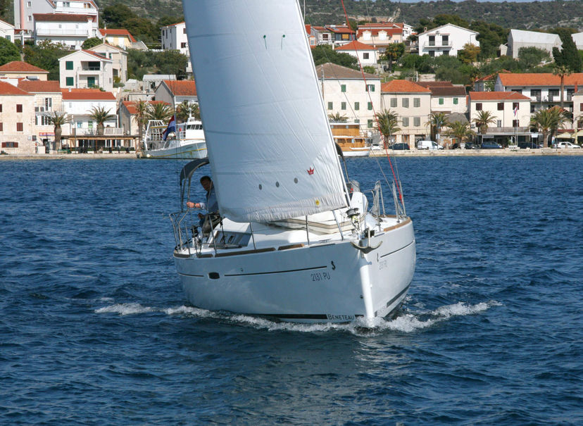 Beneteau OCEANIS 34 LL Skyhawk